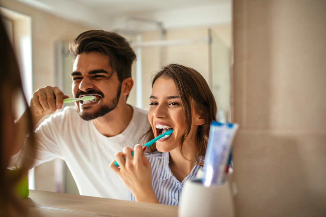 Igiene Dentale per Adulti a Lugano | Studio Bakaj Igiene Dentale per Adulti a Lugano | Studio Bakaj